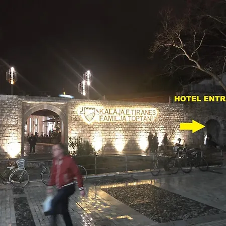 酒店 Kalaja City Center 地拉那